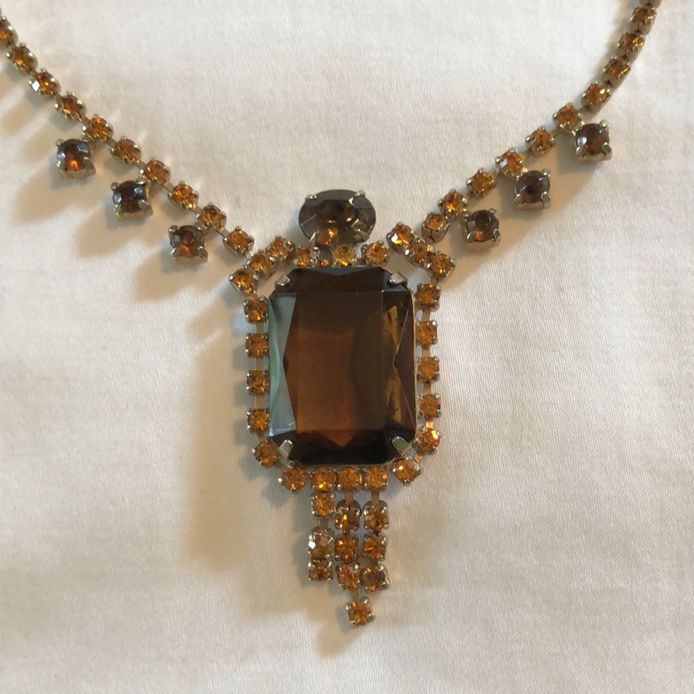 Vintage necklace with topaz-colored stones - Picture 2 of 3